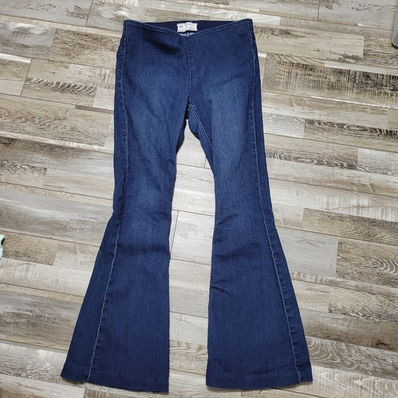 Free People Penny Pull On Flare Stretch Jeans Size 29 - Picture 2 of 11